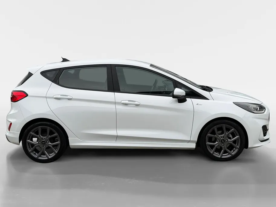 Ford Fiesta 1.0 EcoBoost Hybrid ST-Line | NL Auto | 1 eigenaar | Navigatie | Apple carplay & Android auto | Parkeersensor achter | Cruise control | Draadloos opladen mobiel | Bovag garantie |