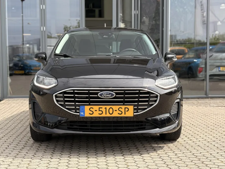 Ford Fiesta 1.0 EcoBoost Hybrid Titanium PARKEERSENSOREN ACHTER I ALL SEASON BANDEN I APPLE CARPLAY / ANDROID AUTO I
