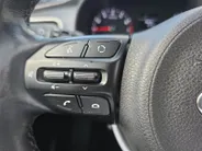 Kia Stonic 1.2 MPi ComfortPlusLine Navigator | Achteruitrijcamera | Apple/Android Carplay | Stoel en Stuurverwarming | Cruise control | 12 maanden garantie! |