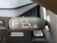 Škoda Kamiq 1.0 TSi Active CarPlay | Park.sens. | Cruise adaptief | lm velgen | LED | etc.