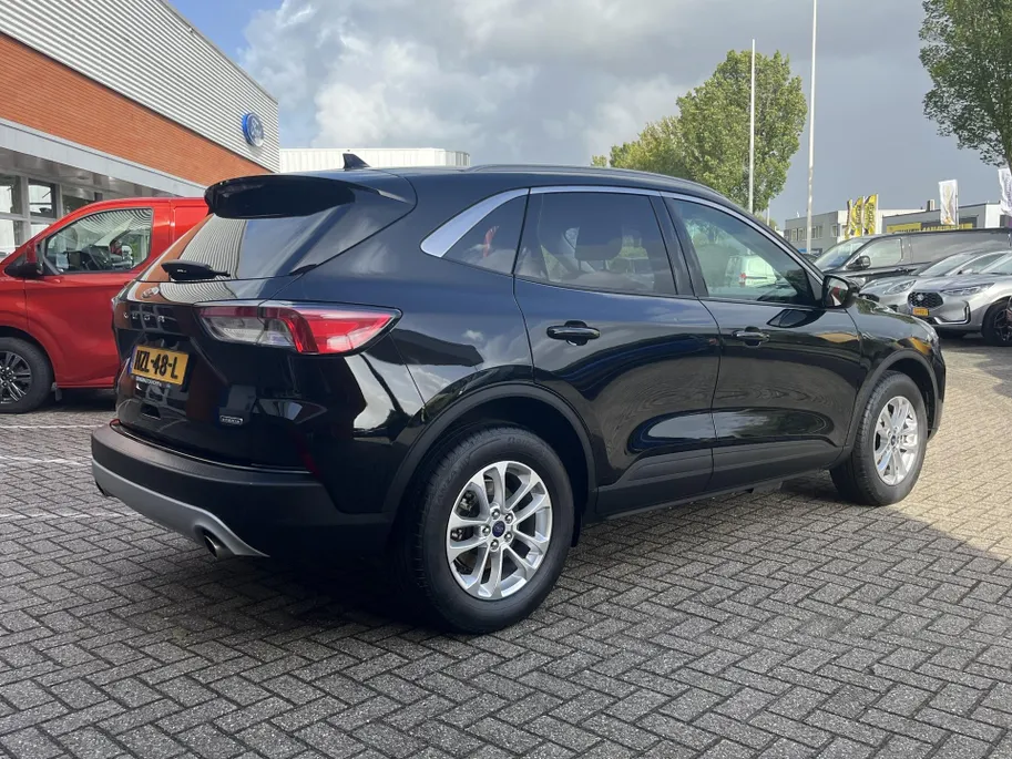 Ford Kuga 2.5 PHEV Titanium STOELVERWARMING.
