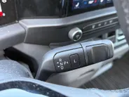 Ford Transit Custom 320 2.5 PHEV L2H1 Limited | NL auto | Automaat | Elektr. Trekhaak | Adapt. Cruise control | BLIS | Winter pack | Navigatie | Apple carplay & Android auto | Parkeersensoren voor en achter | Achteruitrijcamera | Bovag garantie |