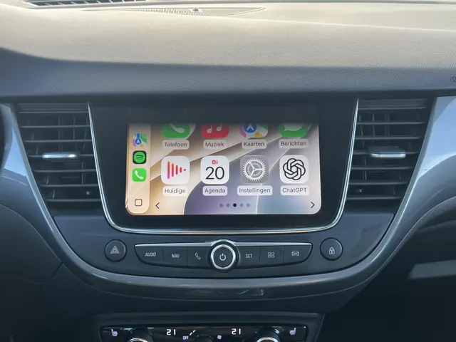 Opel Crossland 1.2 Turbo Elegance Automaat | Trekhaak | All Season Banden | Apple Carplay & Android Auto | Climate Control