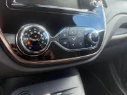 Renault Captur 0.9 TCe Barista | Camera | Stoelverwarming | Climate Control | Cruise Control | Trekhaak | Leder | 12 Maanden Bovag Garantie