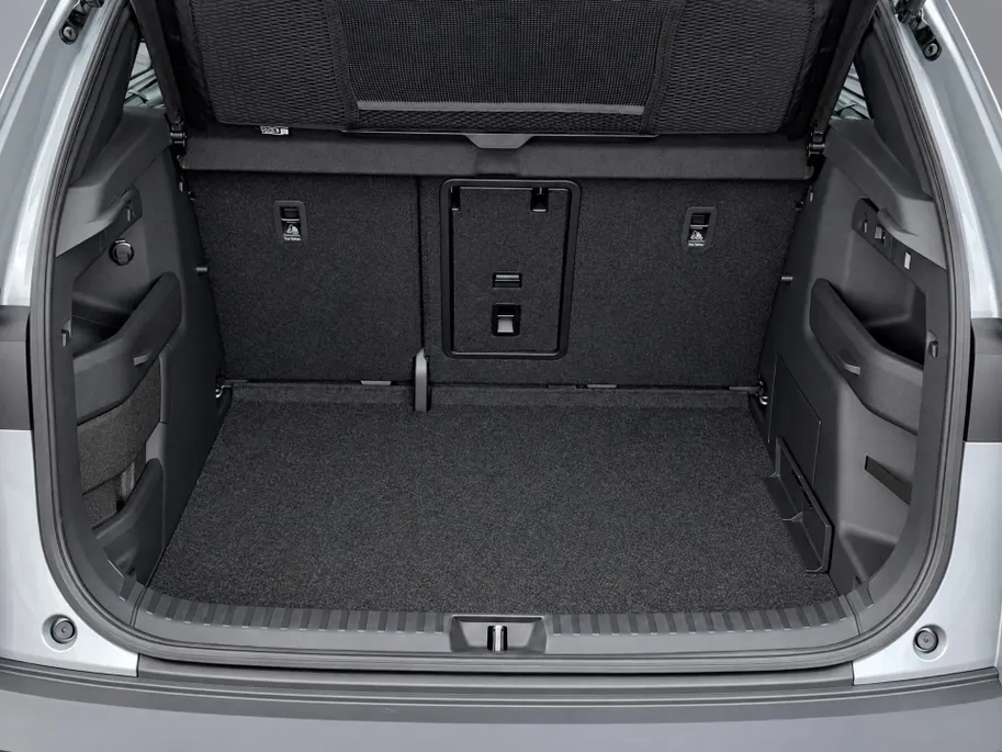Škoda Elroq 85 Sportline | Drive pakket | Business upgrade - advanced | Light band | Trekhaak wegklapbaar | black pakket | 21 inch velgen + All Season banden |