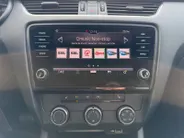 Škoda Octavia Combi 1.5 TSI Greentech Ambition Business | Automaat | Navigatie | Apple carplay & Android auto | Parkeersensoren voor en achter | Achteruitrijcamera | Elektr. achterklep | Afneembare trekhaak | Stoelverwarming voor | Bovag garantie |