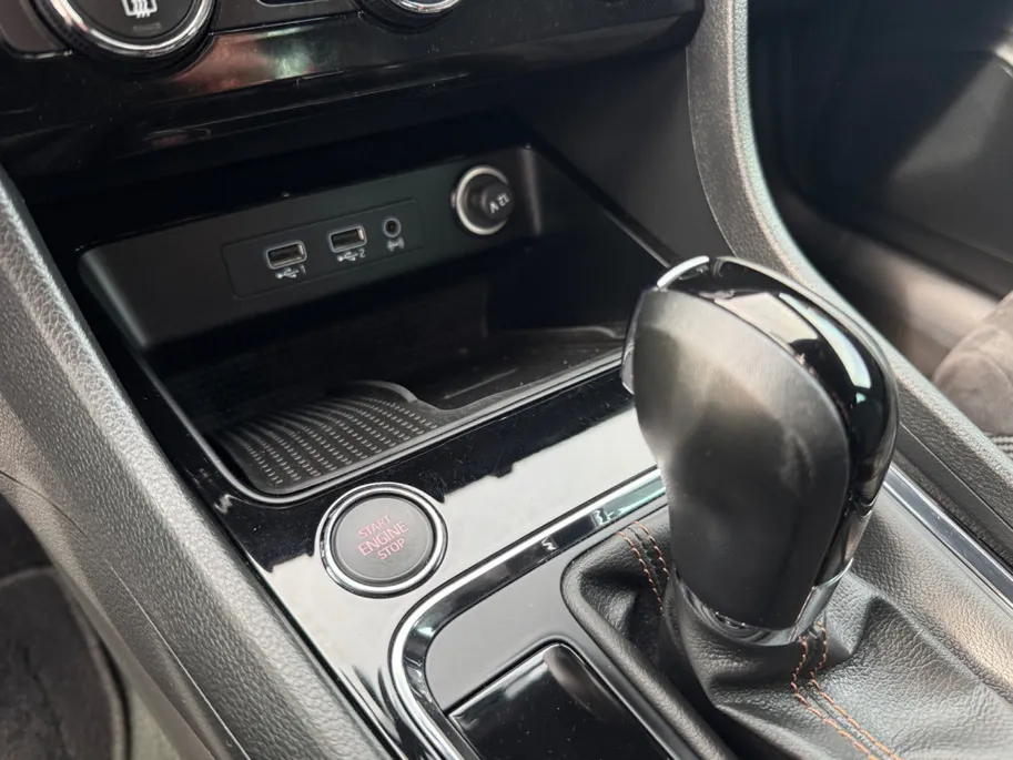 CUPRA Ateca 2.0 TSI 4DRIVE Apple/Android | Camera | Navigatie