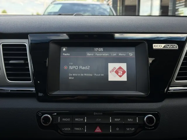Kia Niro 1.6 GDi H. Execut.Line | Open dak | Trekhaak