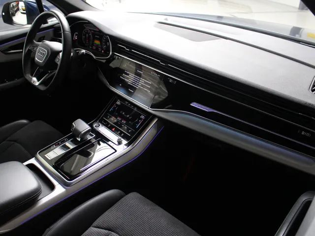 Audi Q7 55 TFSI e quattro Pro Line S Panoramadak | El. Stoelverstelling | PDC+Camera | 20'Velgen