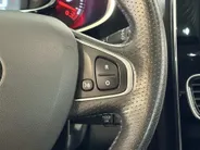 Renault Clio 90PK TCe GT-line | Lichtmetalen Velgen | Panoramadak | Parkeersensoren | Climate Control | Sportstoelen | Cruise Control | Full LED | Navi | Bluetooth | Armsteun | Keyless Entry |