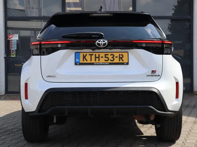 Toyota Yaris Cross 1.5 Hybrid GR Sport | Panoramadak | JBL | Blindspot | HUD