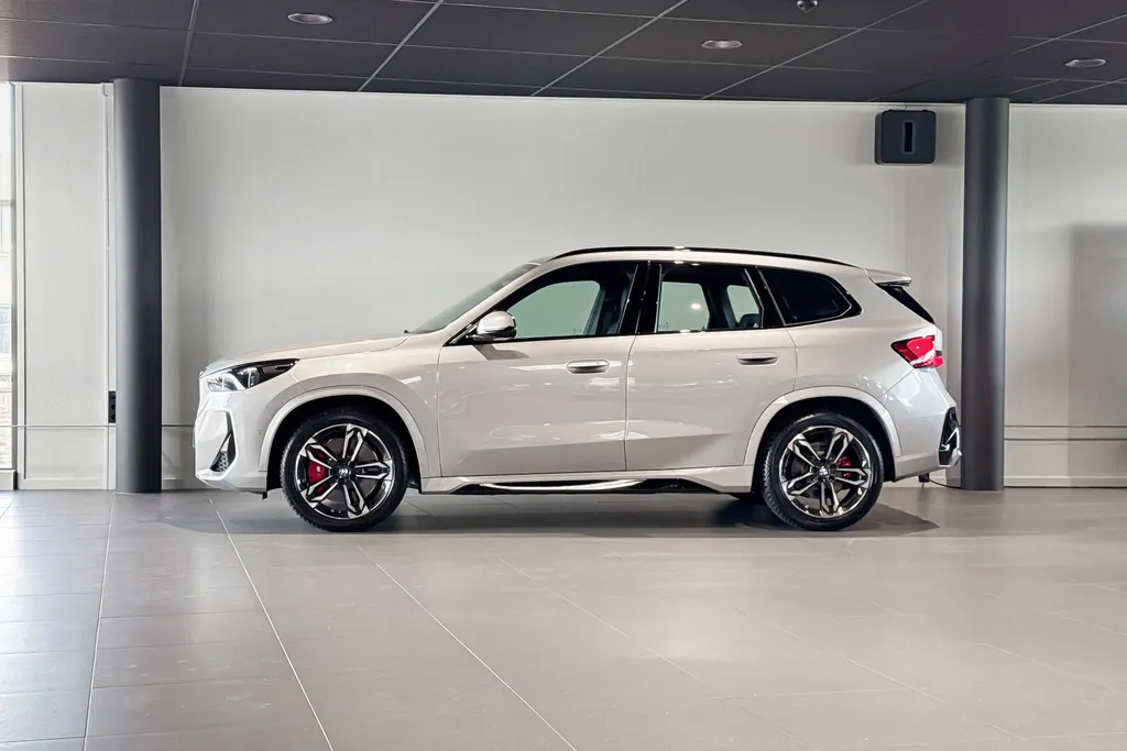 BMW iX1 eDrive20 M Sport Edition