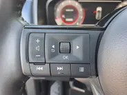 Nissan QASHQAI 1.3 MHEV Tekna Plus | Leer | Voorstoelen verwarmd | 360 Camera | Navigatie | 20'' LM | Stoel Massage | Luxe Lederen Bekleding | Dode Hoek Detectie | Apple Carplay/Android Auto