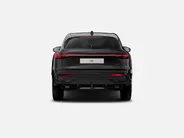 Audi Q5 Sportback 2.0 TFSI e-hybrid quattro S edition Competition 367 PK · Tech pro · Glazen panoramadak · B&O premium 3D