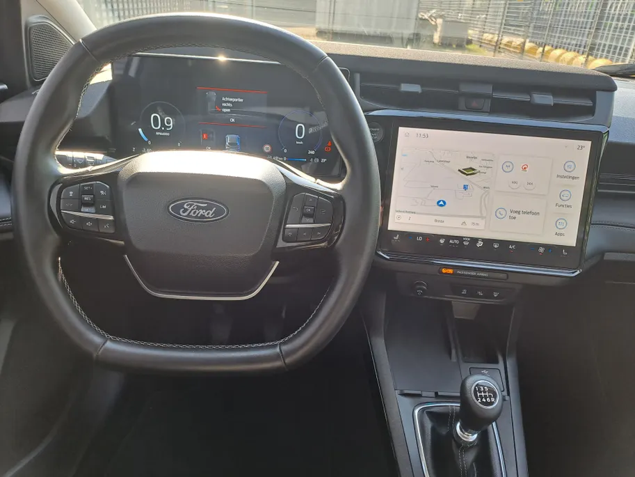 Ford Puma 1.0 EcoBoost Hybrid Titanium | Trekhaak afneembaar | DAB | 360 Camera | Adaptieve Cruise | Climate | Stuur/stoel/voorruit verwarming | Apple Carplay/Android Auto | Navigatie