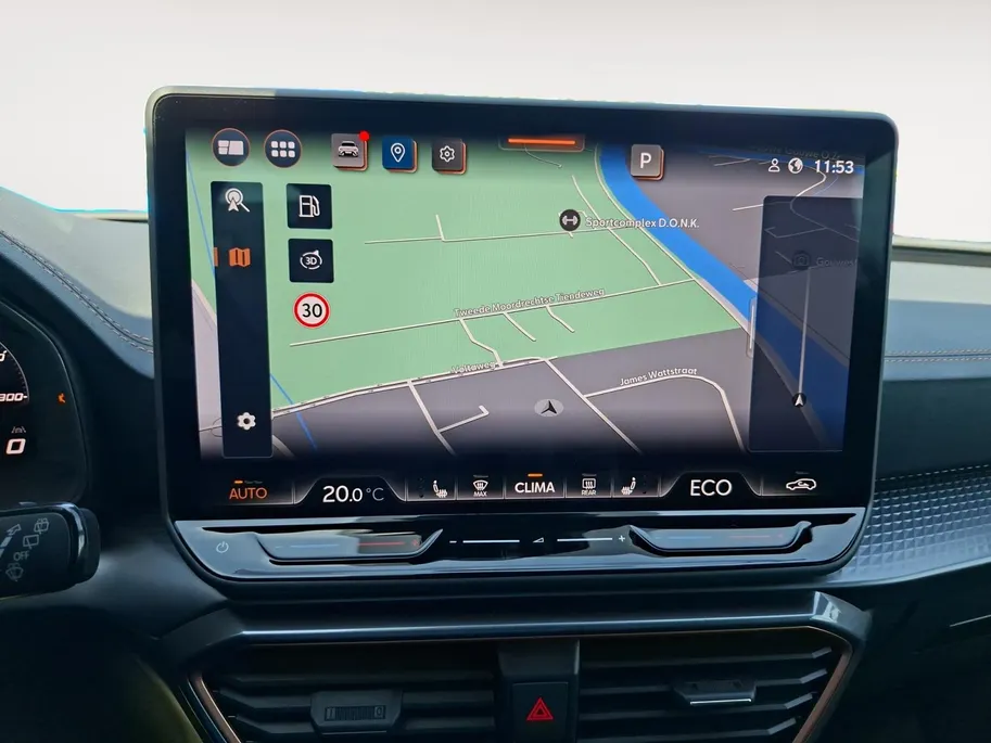 CUPRA Leon 1.5 TSI e-Hybrid PHEV Essential | 99% SOH| Led Koplampen | Apple/Android Carplay | Keyless | Half leder | Stoel/Stuurverwarming | Digital Cockpit | Fabrieksgarantie! |