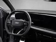 Audi Q6 e-tron S edition performance 100 kWh 306 PK · Tech pro · Glazen panoramadak · Trekhaak elek. wegklapbaar · Optiekpakket zwart
