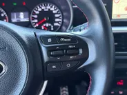 Kia Picanto 1.2 CVVT GT-Line | 84 PK! | Camera | Keyless |Leder | Stoel + Stuurverwarming | Apple Carplay | Android Auto | Lichtmetalen Velgen |