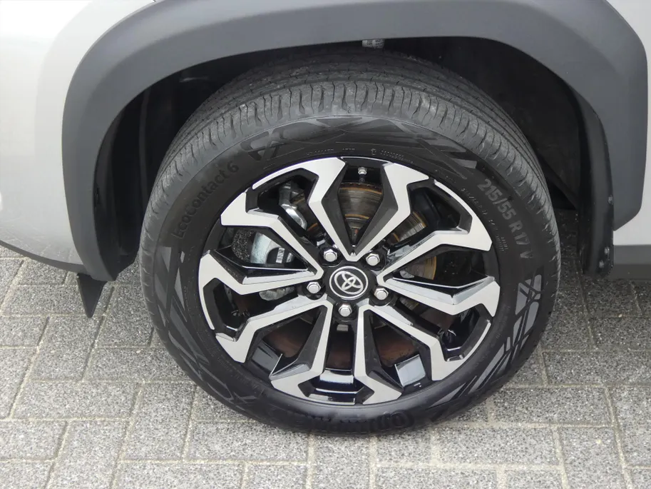 Toyota Yaris Cross 1.5 VVT-I Hybrid 116pk CVT Dynamic / 12.000 km !!!
