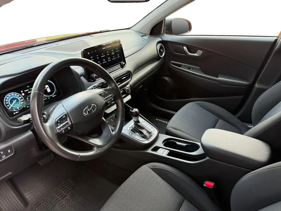 Hyundai Kona 1.6 GDI HEV Fashion | Trekhaak | Adaptive Cruise | Lane Assist | Camera | Climate Control | Navi | Apple Carplay | Android Auto | 1 Jaar Bovag Garantie |