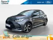 Toyota Yaris 1.5 Hybrid Dynamic | Nieuw | Apple Carplay/Android Auto | hill hold functie | airco (automatisch) | achteruitrijcamera | buitenspiegels verwarmbaar |