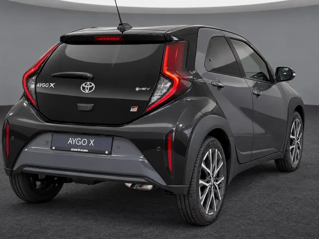 Toyota Aygo X Hybrid 115 GR Sport | Nieuw Uit Voorraad |