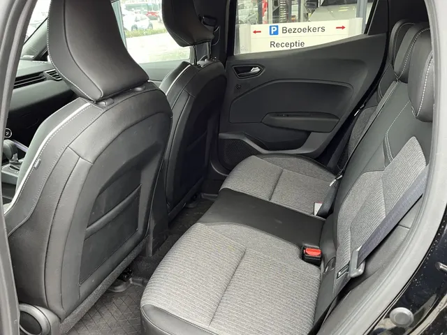 Mitsubishi Colt 1.6 HEV Instyle