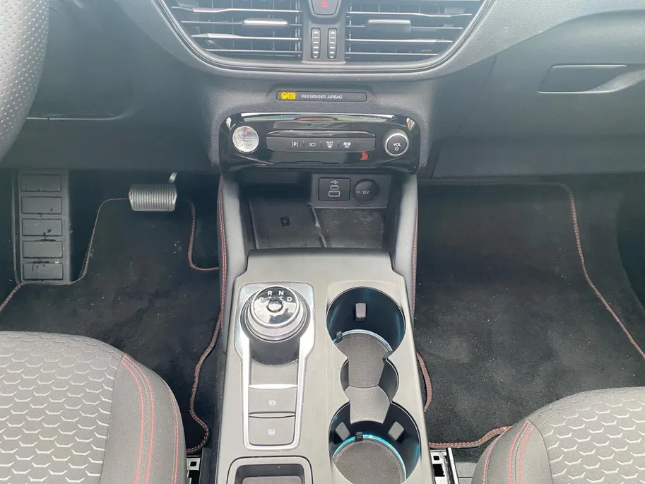 Ford Kuga 2.5 PHEV ST-Line | Schuif/Kantel Dak | Adaptieve Cruise Control | Elek. Trekhaak | 2100 KG Trekgewicht | Winter Pack |