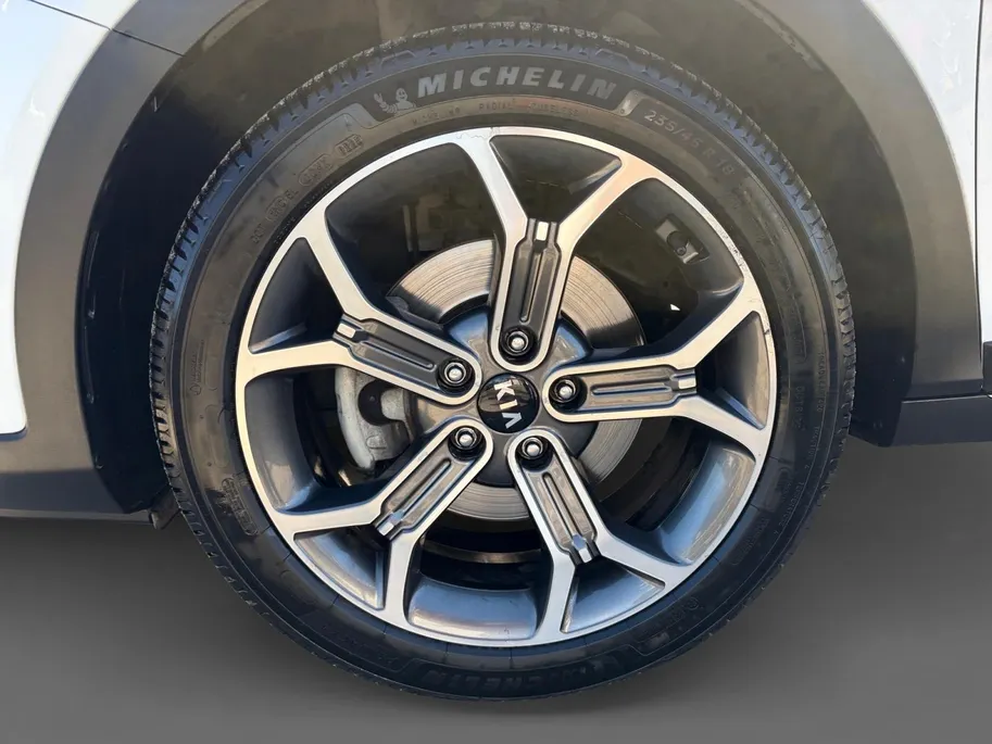 Kia XCeed 1.0 T-GDi DynamicPlusLine | Stoel- en stuurverwarming | Keyless entry/start | Achteruitrijcamera | Parkeersensoren achter | Apple/Android Carplay | Cruise control | Climate control | Navi
