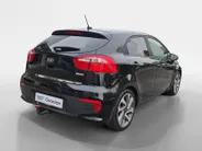Kia Rio 1.2 CVVT ExecutiveLine | Airco | Navi | Camera | Schuifdak | LM Velgen | Stoelverwarming | Stuurverwarming | Trekhaak |