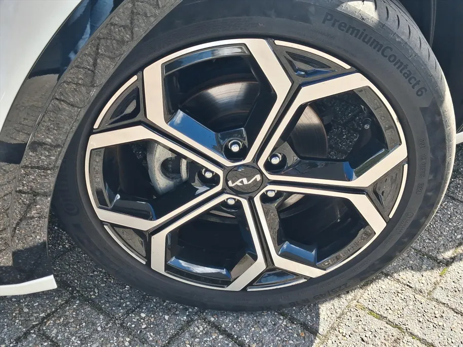 Kia Niro 1.6 GDi Hybrid ExecutiveLine |Leder |Schuifdak |HarmanKardon