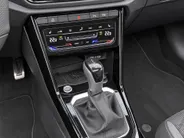 Volkswagen T-Roc 1.5TSI/150PK R-Line Black Style · Panoramadak · Apple/Android Car Play · Camera + Parkeersensoren · Garantie t/m 01-08-2027