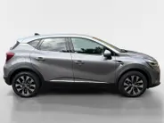 Renault Captur 1.0 TCe 90 techno Zeer lage kilometerstand  , Apple Carplay/Android Auto , navi , cruise , camera , lm velgen , parkeersensor , tel , usb .