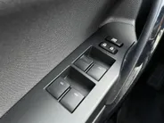 Toyota Auris 1.8 Hybrid CVT Active / Allseasonbanden / Climate en cruisecontrol! /