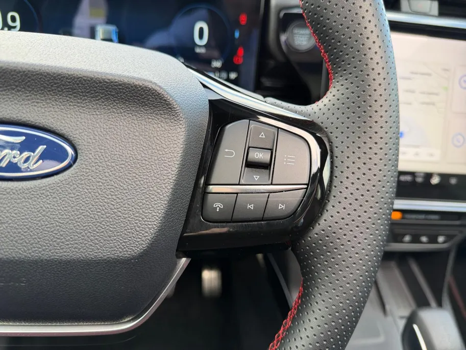 Ford Puma 1.0 EcoBoost Hybrid ST-Line X | Automaat | Panoramadak | Adapt. Cruise Control | 360 Graden Camera | Bliss | Winter Pakket | B&O Premium Audio | Draadloze Oplader | Apple Carplay & Android Auto | Fabrieksgarantie |