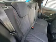 Peugeot e-208 EV Active Pack 50 kWh | Cruise control | Navigatiesysteem | Keyless start | DAB | LM Velgen | 100% Elektrisch | SOH 95,6 %