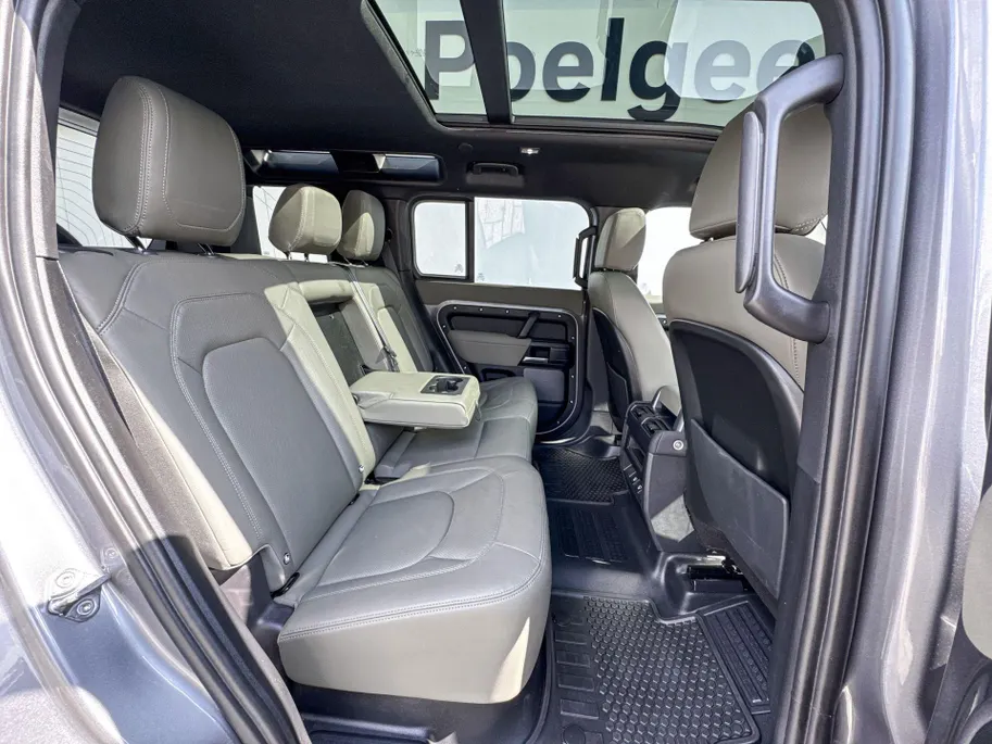 Land Rover Defender 110 2.0 P400e 110 X-Dynamic HSE