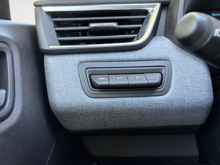 Renault Clio 1.0 TCe 90 GPF evolution | Airco | Cruise control | Parkeersensoren | 12 maanden BOVAG garantie |