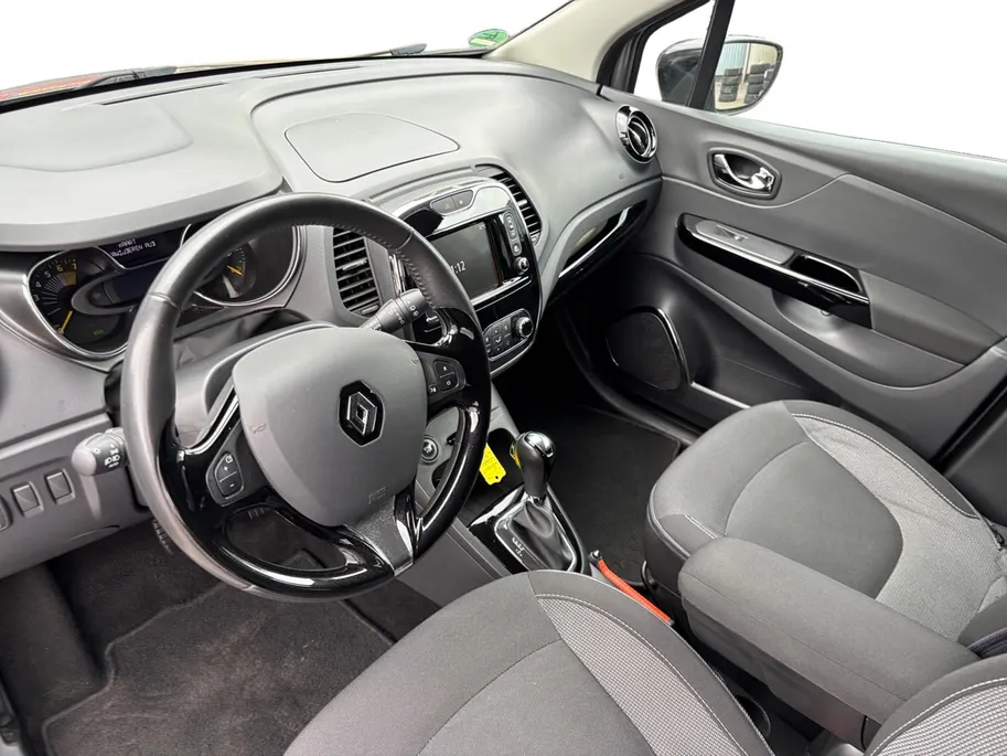 Renault Captur 1.2 TCe Dynamique | AUTOMAAT | EERSTE EIGENAAR | TREKHAAK | CAMERA | ALL SEASON BANDEN |