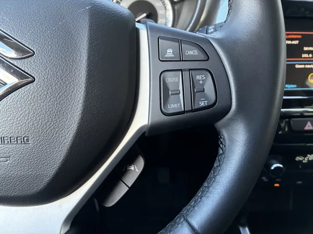 Suzuki Vitara 1.5 Hybrid Style Automaat