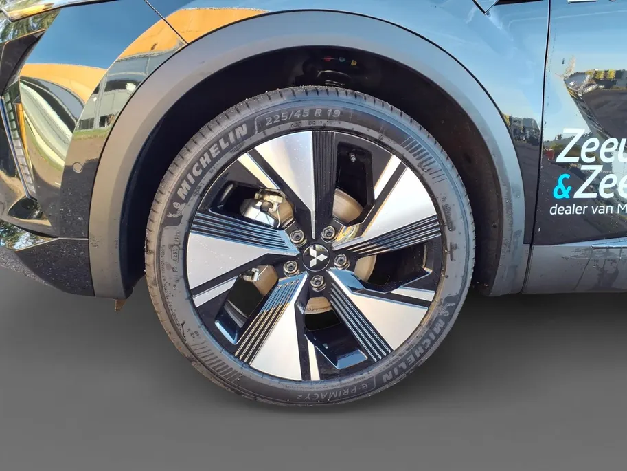 Mitsubishi Grandis 1.8 HEV First Edition | 8 jaar fabrieksgarantie | Full option | 360 Camera | Adaptive Cruise met lane centering | 19 Inch | Google Automotive software | Completer dan dit kan niet!