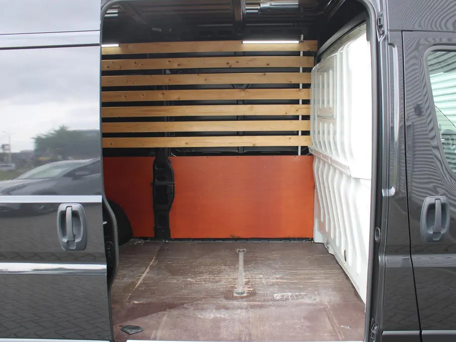 Fiat Ducato 30 2.3 MultiJet L2H2 Luxury Pro | Camera | Navi | Cruise | Side Bars | Eerste eigenaar | Dealeronderhouden |