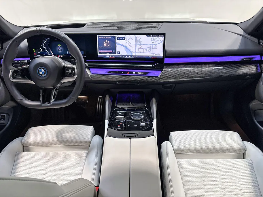 BMW 5 Serie Touring 550e xDrive