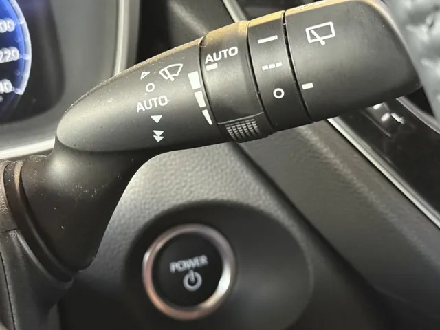 Toyota Corolla Cross 2.0 HP Hybrid F. Ed.