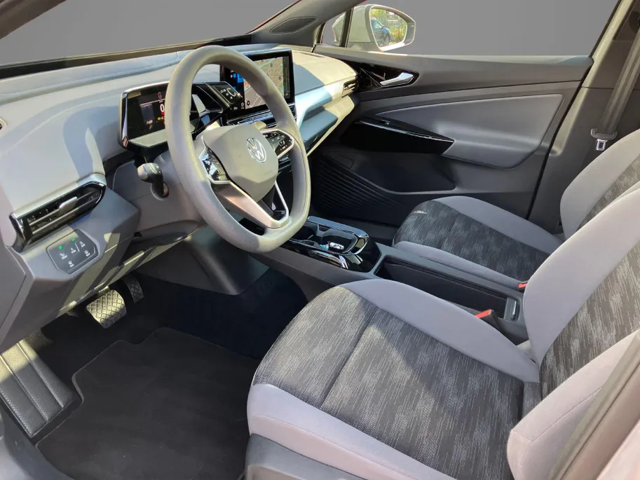 Volkswagen ID.4 Pro 77 kWh 150kW/204PK · Trekhaak · Panoramadak · Parkeersensoren · Apple/Android Car Play ·