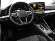 Volkswagen Golf Life Edition 1.5 eHybrid 204 PK 7 versn. DSG · Draadloze telefoonlader · Achteruitrijcamera · Privatelease Van 594,- voor  472,- obv 24 maanden! · Prijs is inclusief inruilpremie · MEGA SALE