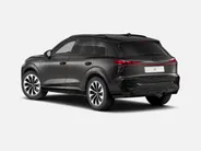 Audi Q3 1.5 200kW e-hybrid S edition 272 PK · Trekhaak elek. wegklapbaar · Tech plus · Glazen panoramadak