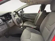Renault Clio Estate 1.2 TCe Limited | Automaat | Navigatie | Bluetooth | Airco | Parkeersensoren | Cruise Control | 12 Maanden BOVAG Garantie