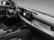 Audi Q3 Sportback 1.5 200kW e-hybrid S edition 272 PK · Tech pro · Glazen panoramadak · Sportstoelen alcantara met rode stiksels