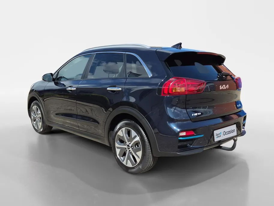 Kia e-Niro ExecutiveLine 64 kWh 1e Eigenaar | 3 Fase laden | Metallic lak | Trekhaak | Fabrieksgarantie 27-1-2029 + 3x 1 jaar* | NAP